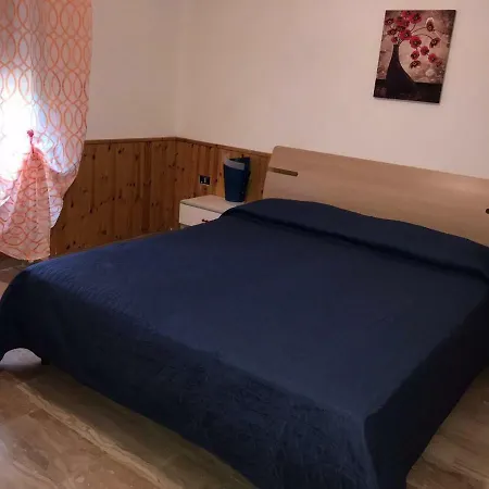 Alessio Apartment *